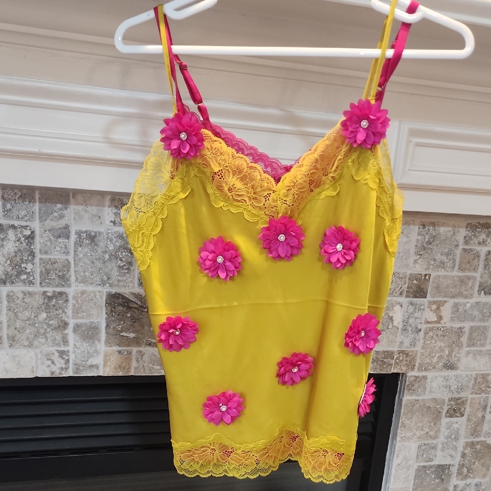 Express Chartruse and Pink Floral Lace Camisole